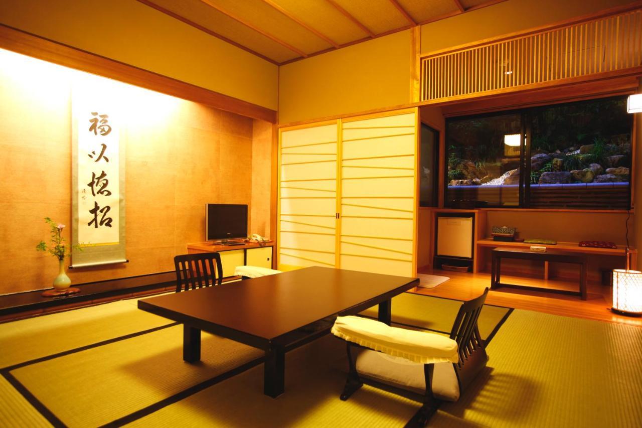 Kyoto Arashiyama Onsen Ryokan Togetsutei المظهر الخارجي الصورة