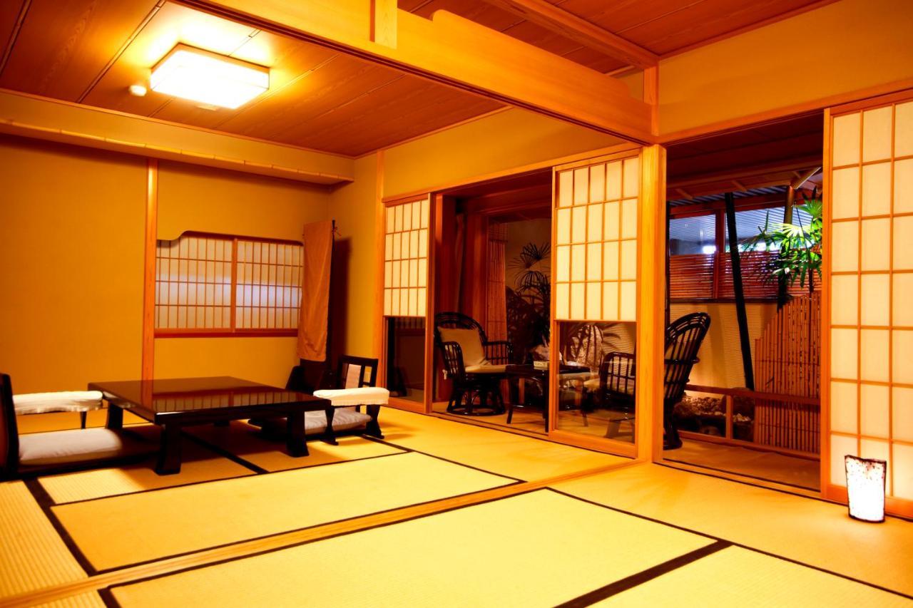 Kyoto Arashiyama Onsen Ryokan Togetsutei المظهر الخارجي الصورة